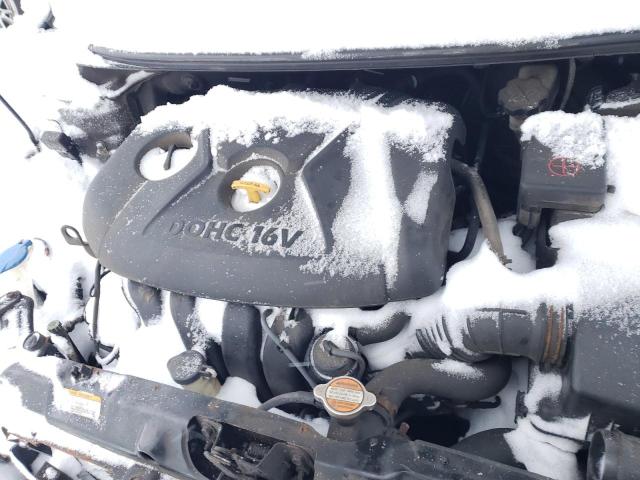 Photo 11 from auction – 2012 HYUNDAI ELANTRA GL with VIN 5NPDH4AE1CH122319