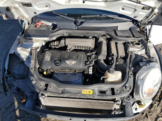 Photo 11 from auction – 2011 MINI COOPER with VIN WMWSU3C55BT253111
