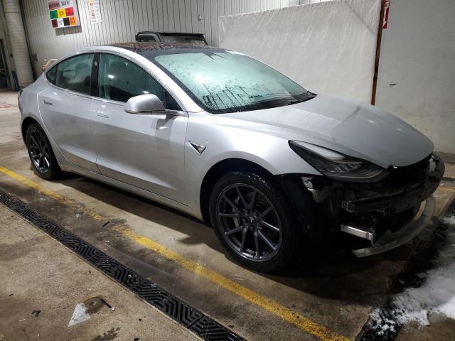 Photo 4 from auction – 2018 TESLA MODEL 3 with VIN 5YJ3E1EA4JF043930