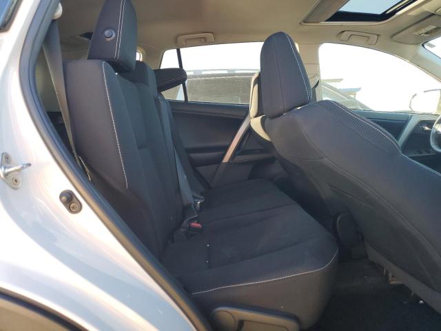 Photo 11 from auction – 2018 TOYOTA RAV4 ADVEN with VIN 2T3RFREV3JW812114