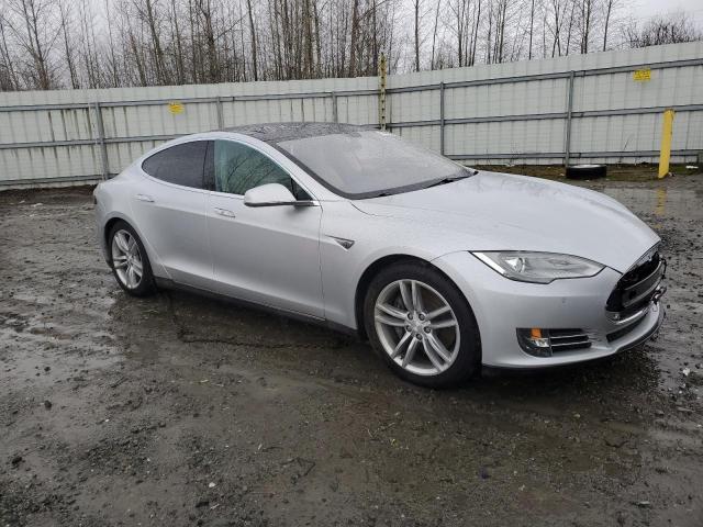 Photo 4 from auction – 2013 TESLA MODEL S with VIN 5YJSA1DN9DFP27145