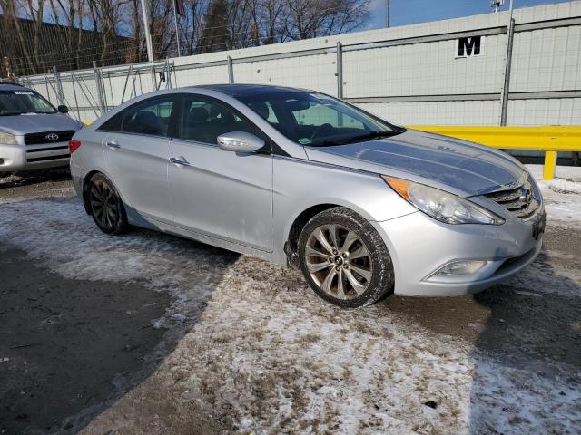 Photo 4 from auction – 2012 HYUNDAI SONATA SE with VIN 5NPEC4AB7CH469081