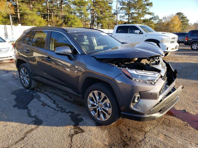 Photo 4 from auction – 2023 TOYOTA RAV4 XLE P with VIN 2T3C1RFVXPC226331