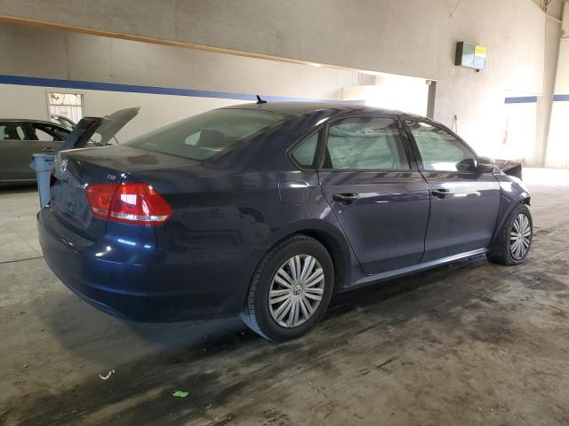 Photo 3 from auction – 2015 VOLKSWAGEN PASSAT S with VIN 1VWAT7A30FC068056