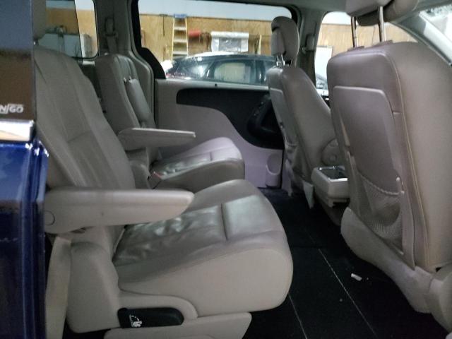 Photo 11 from auction – 2013 CHRYSLER TOWN & COU with VIN 2C4RC1CG1DR735045