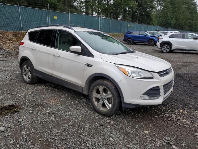 Photo 4 from auction – 2016 FORD ESCAPE SE with VIN 1FMCU9G97GUB61194