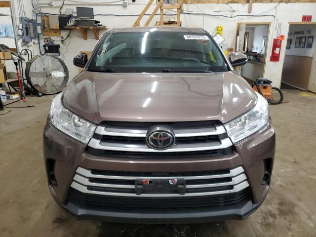 Photo 5 from auction – 2017 TOYOTA HIGHLANDER with VIN 5TDBZRFHXHS356660