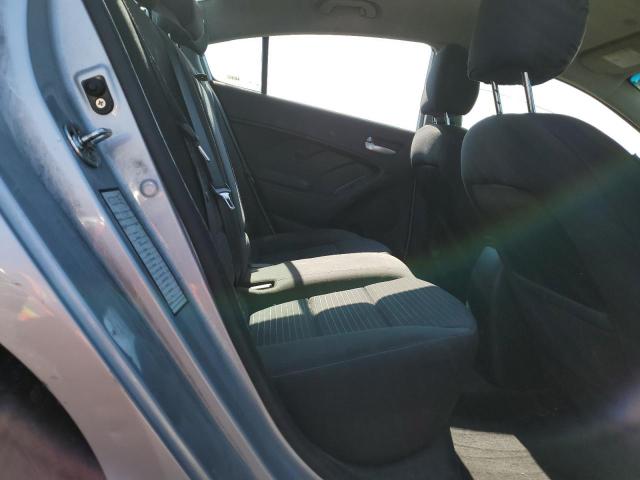 Photo 10 from auction – 2017 KIA FORTE LX with VIN 3KPFL4A73HE077646
