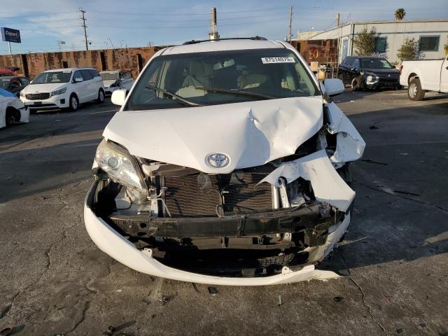 Photo 5 from auction – 2015 TOYOTA SIENNA LE with VIN 5TDKK3DC5FS673199
