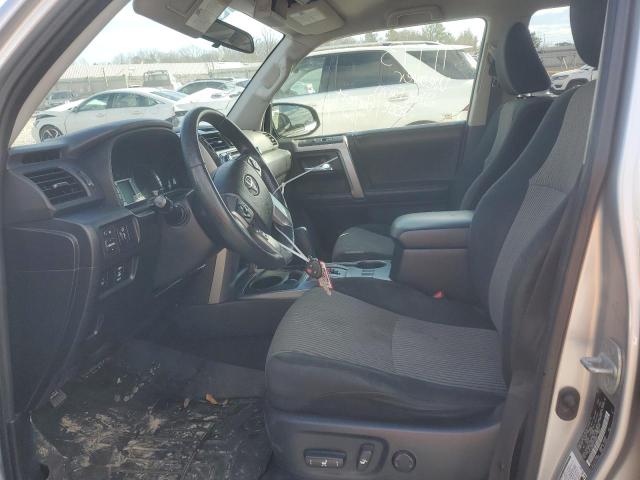 Photo 7 from auction – 2019 TOYOTA 4RUNNER SR with VIN JTEZU5JR5K5195505