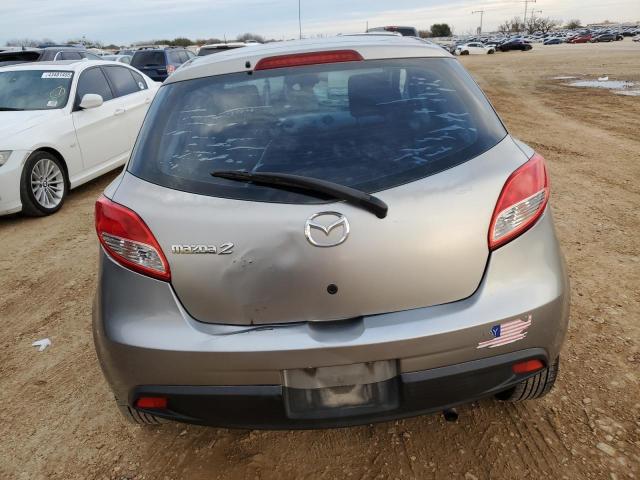 Photo 6 from auction – 2011 MAZDA MAZDA2 with VIN JM1DE1HY3B0101345