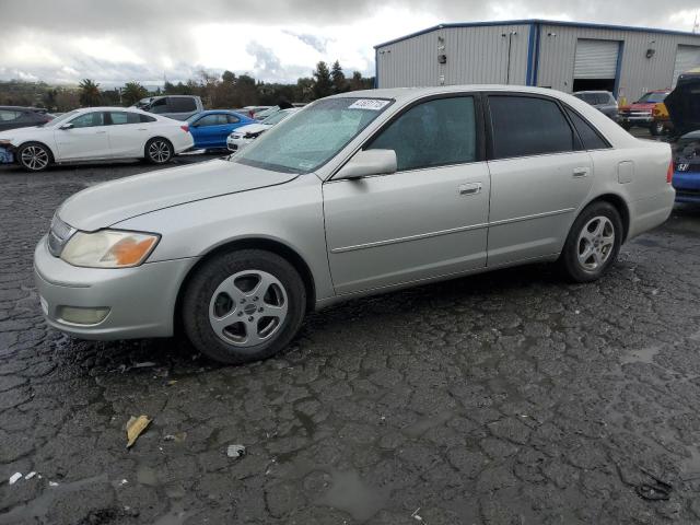 TOYOTA AVALON XL 2001 with VIN 4T1BF28B51U190067 - Photo from auction