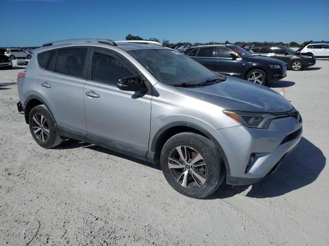 Photo 4 from auction – 2018 TOYOTA RAV4 ADVEN with VIN 2T3WFREV5JW414907