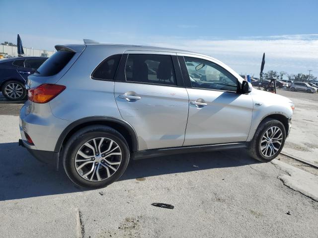 Photo 3 from auction – 2018 MITSUBISHI OUTLANDER with VIN JA4AP3AWXJU024864