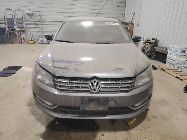 Photo 5 from auction – 2014 VOLKSWAGEN PASSAT SEL with VIN 1VWCN7A32EC016820