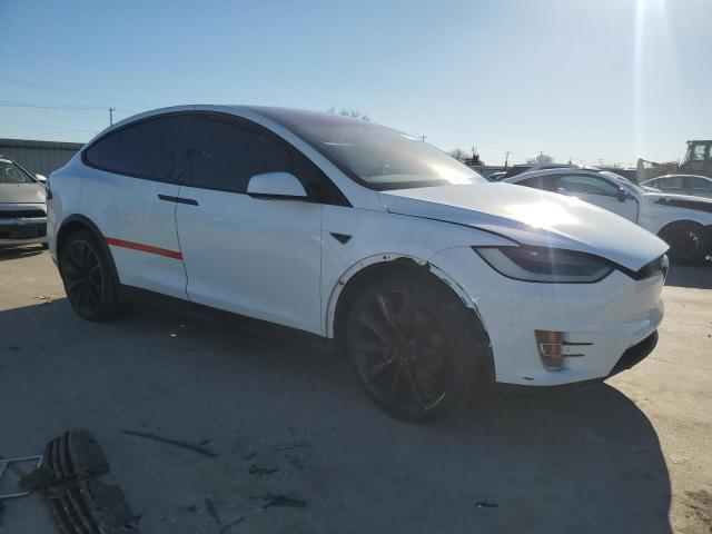 Photo 4 from auction – 2016 TESLA MODEL X with VIN 5YJXCAE41GF005453