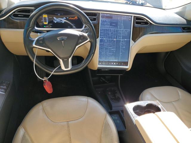 Photo 8 from auction – 2013 TESLA MODEL S with VIN 5YJSA1DNXDFP27509