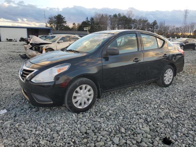 NISSAN VERSA S 2015 with VIN 3N1CN7APXFL820202 - Photo from auction