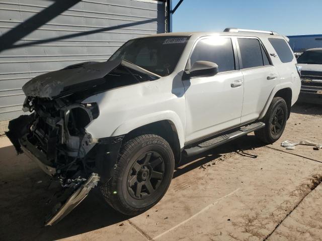TOYOTA 4RUNNER SR 2017 with VIN JTEBU5JR6H5445375 - Photo from auction