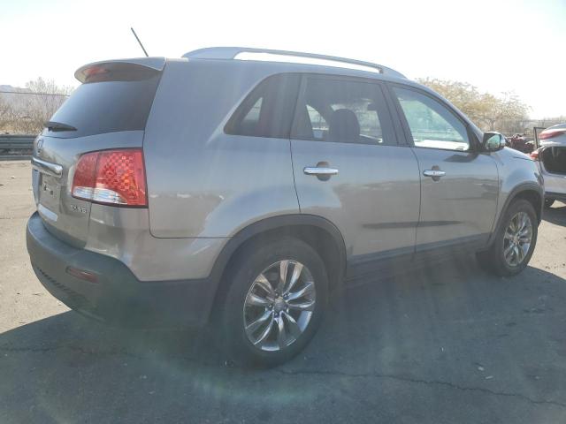 Photo 3 from auction – 2011 KIA SORENTO EX with VIN 5XYKU4A25BG034162