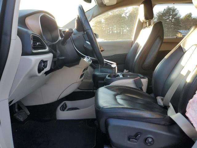 Photo 7 from auction – 2019 CHRYSLER PACIFICA T with VIN 2C4RC1BGXKR570367