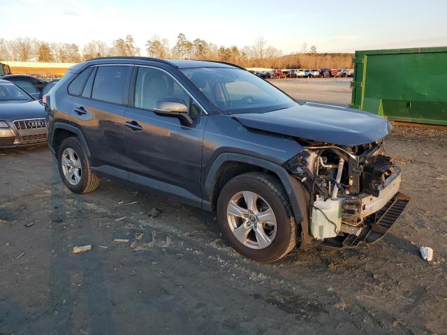 Photo 4 from auction – 2019 TOYOTA RAV4 XLE with VIN JTMW1RFV2KD013004