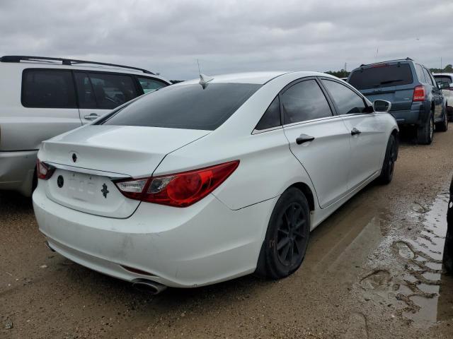 Photo 3 from auction – 2011 HYUNDAI SONATA SE with VIN 5NPEC4AC7BH182699