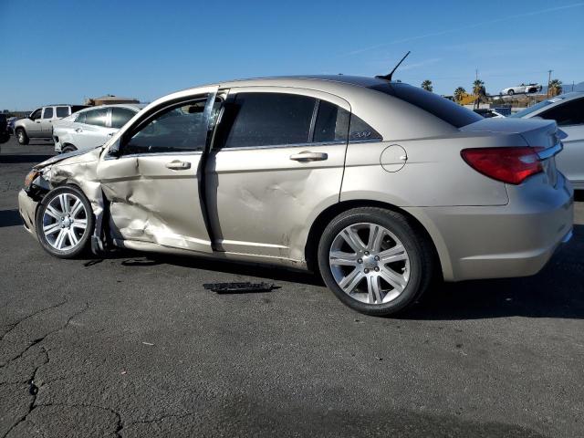 Photo 2 from auction – 2013 CHRYSLER 200 TOURIN with VIN 1C3CCBBB4DN736015