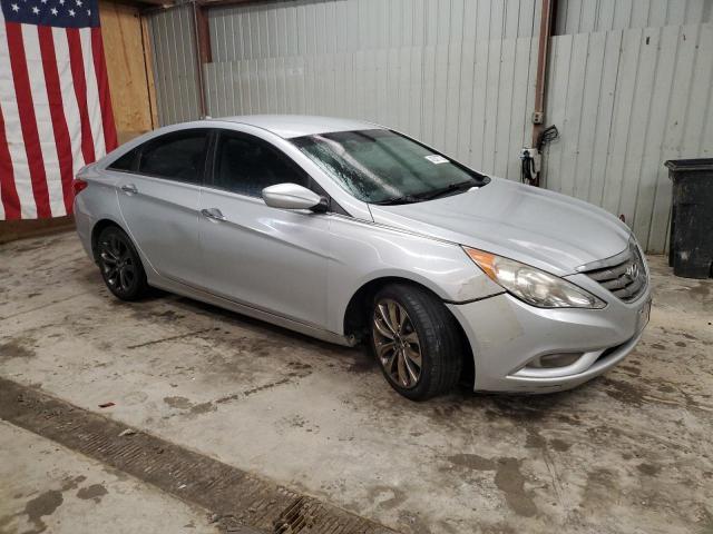 Photo 4 from auction – 2011 HYUNDAI SONATA SE with VIN 5NPEC4AC3BH122631