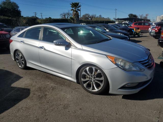 Photo 4 from auction – 2014 HYUNDAI SONATA SE with VIN 5NPEC4AC0EH843462