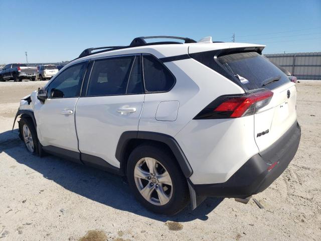 Photo 2 from auction – 2021 TOYOTA RAV4 XLE with VIN 2T3P1RFV8MC213574