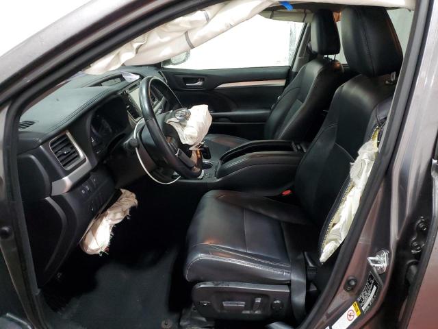 Photo 7 from auction – 2017 TOYOTA HIGHLANDER with VIN 5TDJZRFH7HS481076