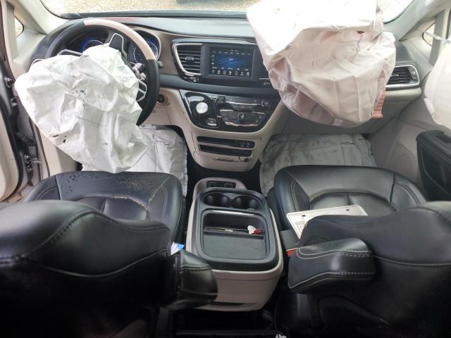 Photo 8 from auction – 2020 CHRYSLER VOYAGER LX with VIN 2C4RC1DG1LR258596