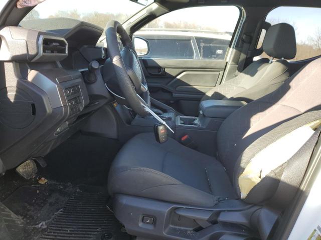 Photo 7 from auction – 2024 TOYOTA TACOMA DOU with VIN 3TMLB5JN7RM018133