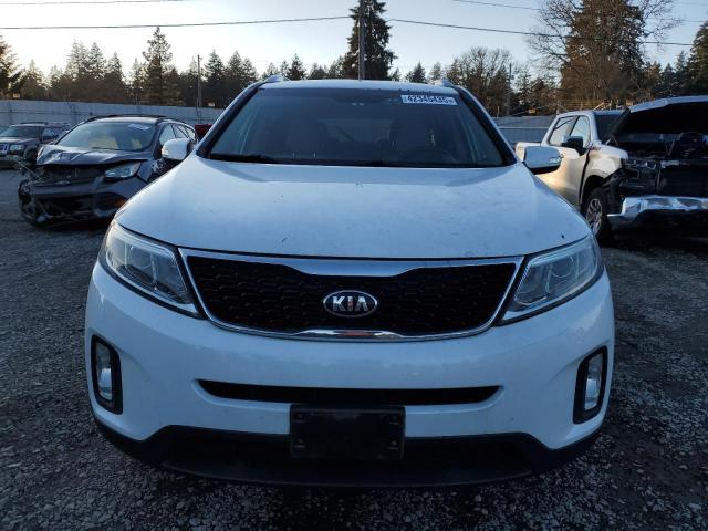 Photo 5 from auction – 2015 KIA SORENTO LX with VIN 5XYKT4A65FG652285