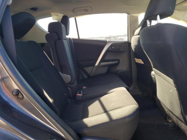 Photo 11 from auction – 2017 TOYOTA RAV4 LE with VIN JTMZFREV2HJ119379