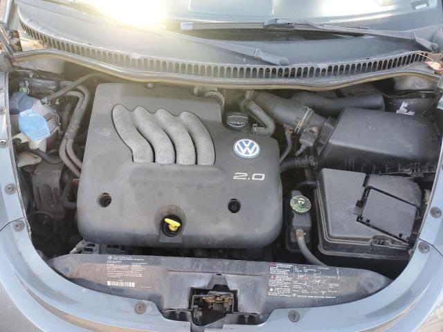 Photo 11 from auction – 2002 VOLKSWAGEN NEW BEETLE with VIN 3VWCB21C02M430653