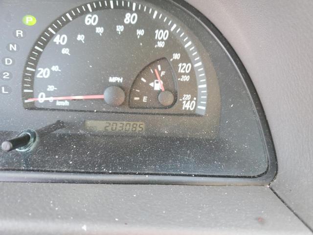 Photo 9 from auction – 2004 TOYOTA CAMRY LE with VIN 4T1BE30K34U921409