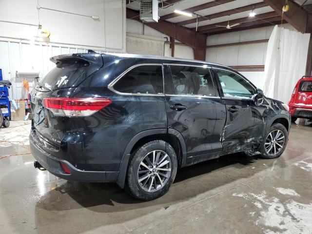Photo 3 from auction – 2018 TOYOTA HIGHLANDER with VIN 5TDJZRFH2JS885764