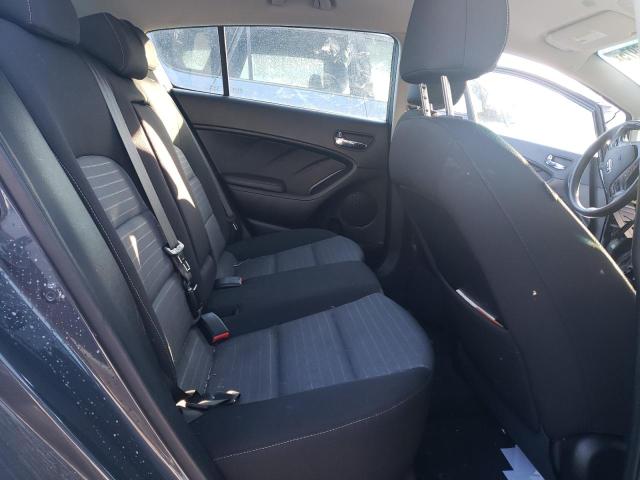 Photo 10 from auction – 2016 KIA FORTE LX with VIN KNAFK5A81G5547102