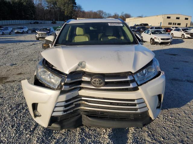 Photo 5 from auction – 2017 TOYOTA HIGHLANDER with VIN 5TDKZRFH0HS512561