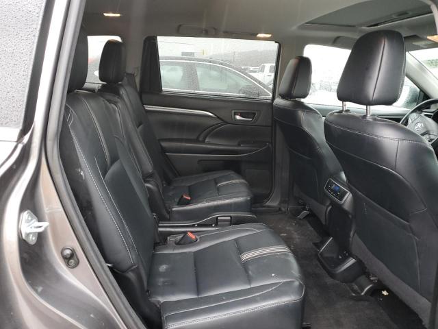 Photo 11 from auction – 2017 TOYOTA HIGHLANDER with VIN 5TDKZRFH6HS526481