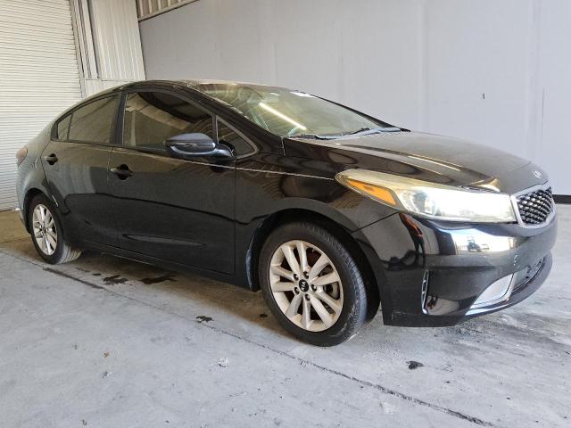 Photo 4 from auction – 2017 KIA FORTE LX with VIN 3KPFL4A74HE141077