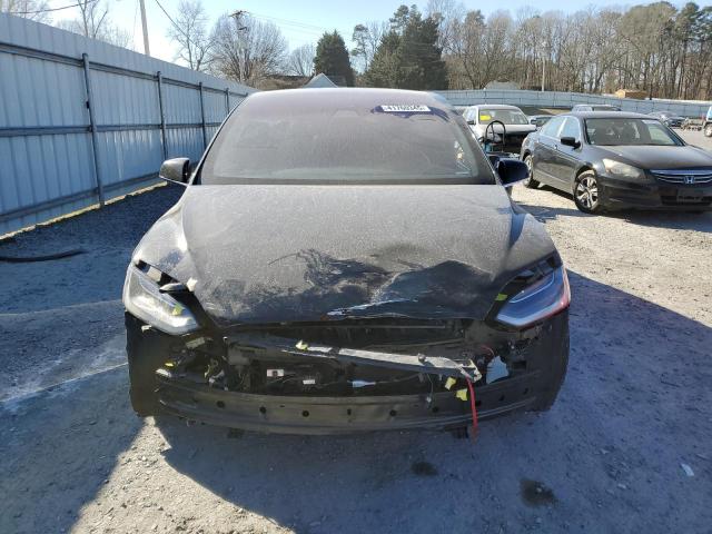 Photo 5 from auction – 2017 TESLA MODEL X with VIN 5YJXCBE24HF044852