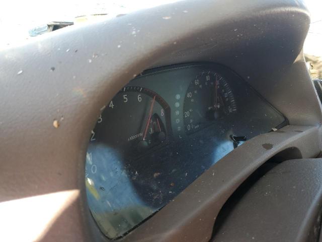 Photo 9 from auction – 2002 TOYOTA CAMRY LE with VIN 4T1BE32K92U547544