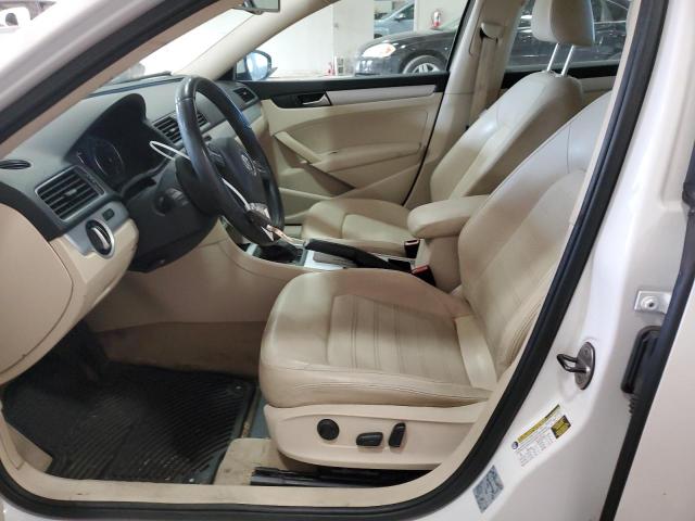 Photo 7 from auction – 2012 VOLKSWAGEN PASSAT SE with VIN 1VWBM7A38CC017448