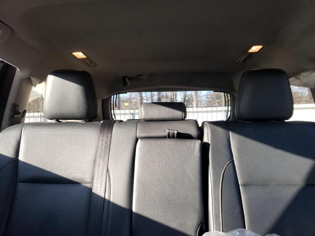 Photo 10 from auction – 2018 TOYOTA HIGHLANDER with VIN 5TDDZRFH4JS863102
