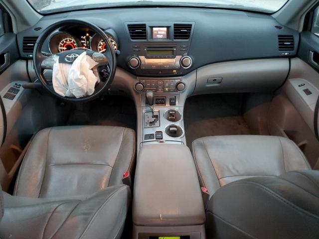 Photo 8 from auction – 2010 TOYOTA HIGHLANDER with VIN 5TDKK3EH9AS017798