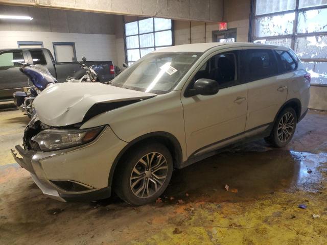 MITSUBISHI OUTLANDER 2017 z numerem VIN JA4AZ2A34HZ037889 - Zdjęcie z aukcji