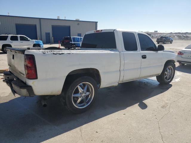 Photo 3 from auction – 2004 CHEVROLET SILVERADO with VIN 2GCEC19T941383690